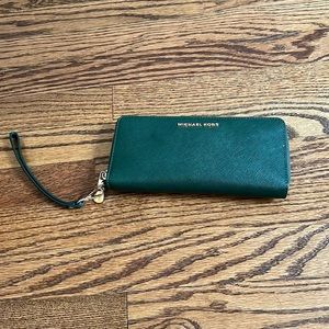 Michael Kors Wallet Wristlet
